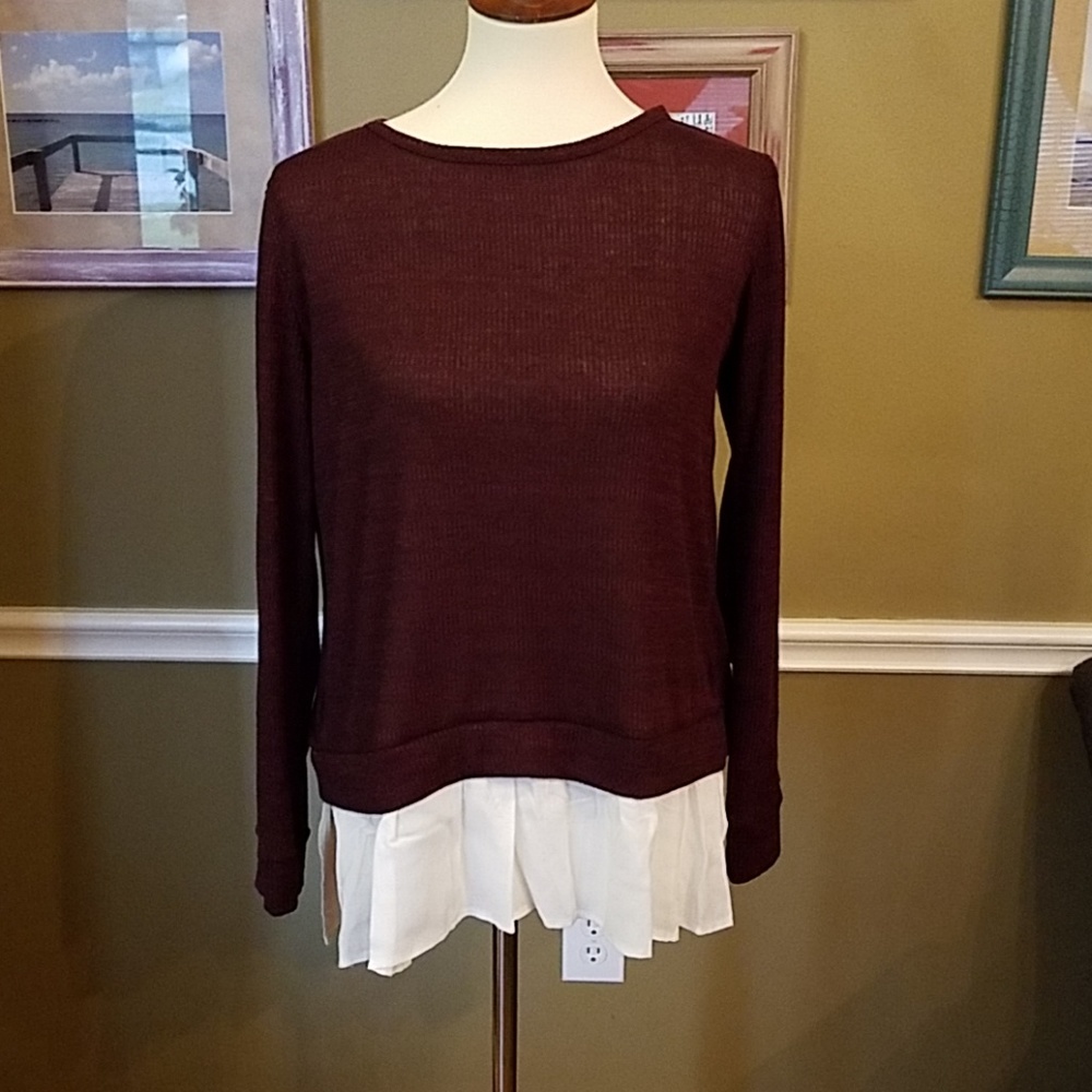 Maroon and white mixed media blouse